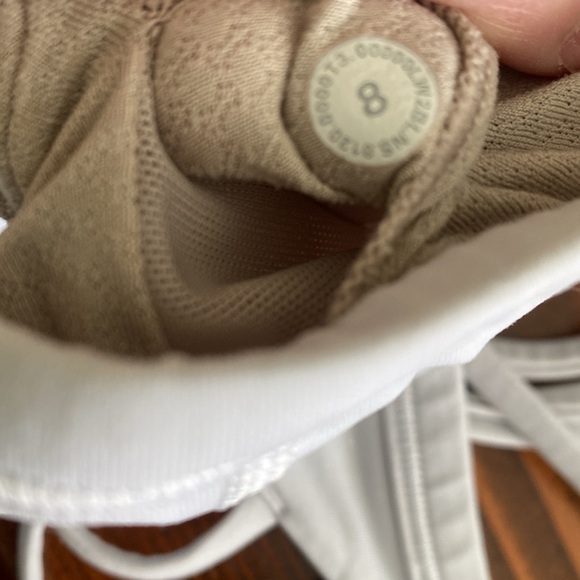 Lululemon Free To Be Hugh Neck Bras - Picture 3 of 4